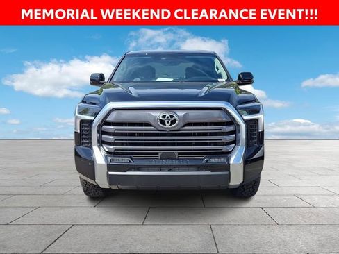 Used 2023 Toyota Tundra Limited AWD/4WD image 3