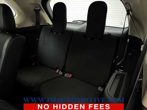 Used 2015 Mitsubishi Outlander SE AWD/4WD image 16
