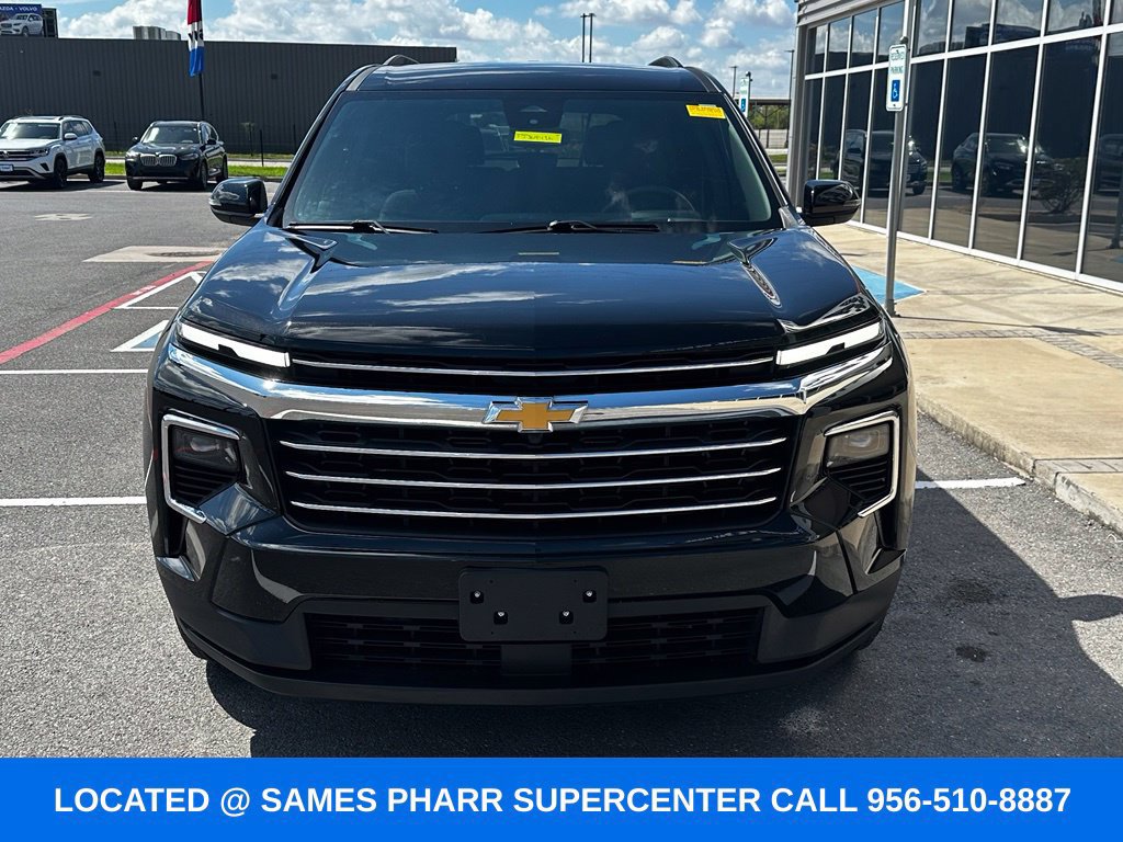 Used 2026 Chevrolet Traverse LT AWD/4WD image 8