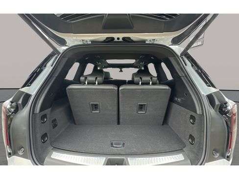 New 2025 Cadillac XT6 Sport w/ Technology Package image 30