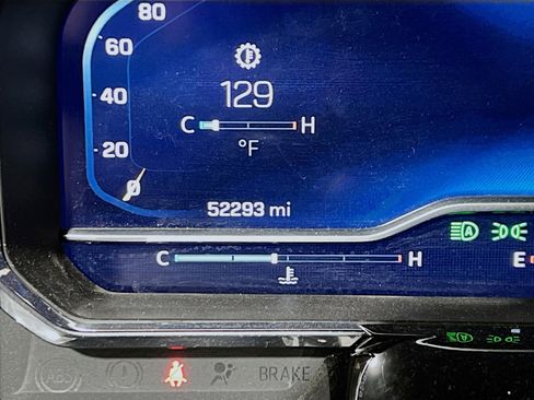 Used 2023 Chevrolet Silverado 1500 LT w/ Protection Package image 8