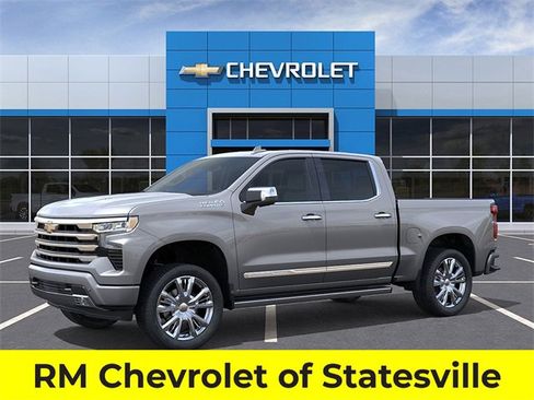 New 2025 Chevrolet Silverado 1500 High Country image 2