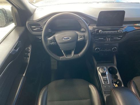 Used 2023 Ford Escape ST-Line image 14