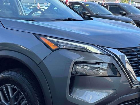 Certified 2023 Nissan Rogue S image 8