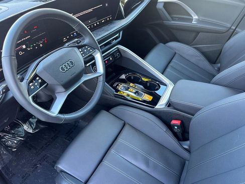 Certified 2025 Audi Q5 Premium Plus w/ Premium Plus image 10