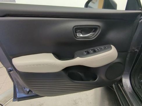 Used 2023 Honda HR-V LX image 22