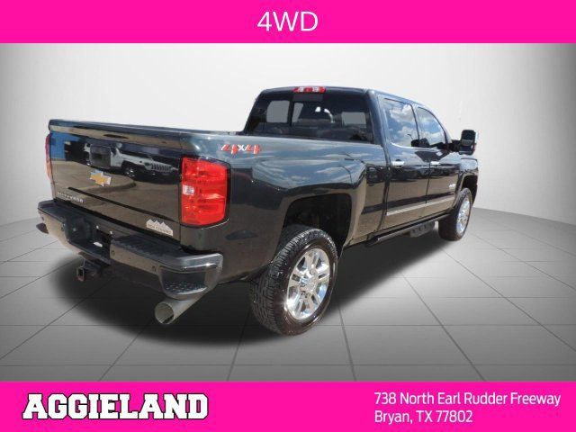 Used 2018 Chevrolet Silverado 2500 High Country w/ Duramax Plus Package AWD/4WD image 4