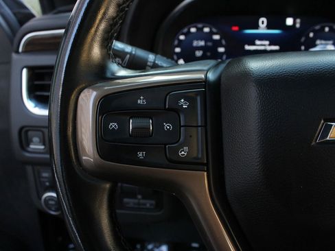 Used 2023 Chevrolet Suburban High Country AWD/4WD image 29