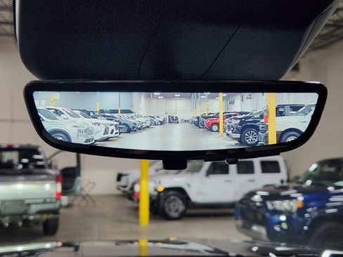 Used 2024 Cadillac Escalade Sport Platinum w/ LPO, ONYX Package image 37