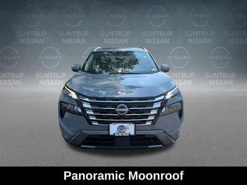 Used 2025 Nissan Rogue SL w/ SL Premium Package AWD/4WD image 19