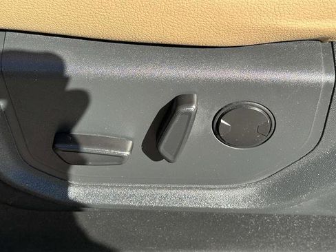 Used 2022 Ford F350 Lariat w/ Lariat Value Package image 13