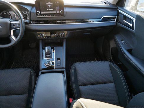 Used 2022 Mitsubishi Outlander ES image 12