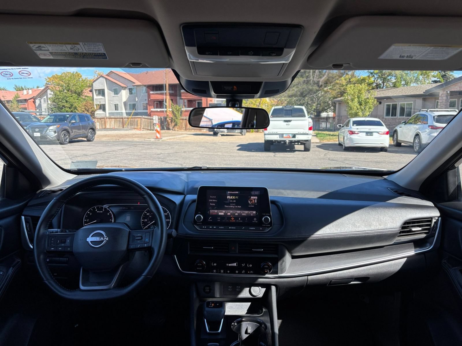 Used 2025 Nissan Rogue SV AWD/4WD image 34