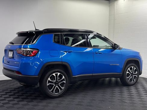 Used 2022 Jeep Compass Limited AWD/4WD image 2