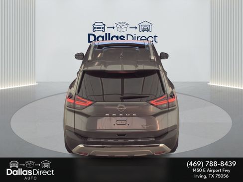 Used 2022 Nissan Rogue Platinum w/ Head-Up Display Package image 7