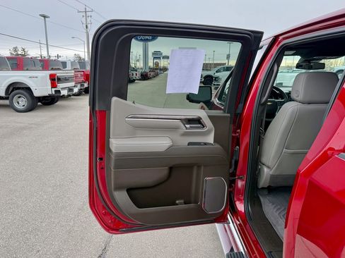 Used 2024 Chevrolet Silverado 1500 LTZ w/ LTZ Convenience Package II image 14