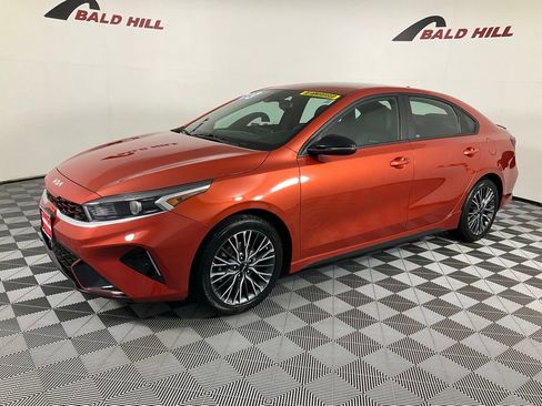 Used 2023 Kia Forte GT-Line image 3