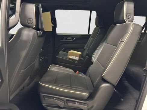New 2026 GMC Yukon XL Elevation w/ Elevation Premium Package AWD/4WD image 14