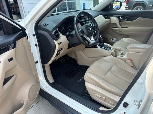 Used 2019 Nissan Rogue SL AWD/4WD image 9