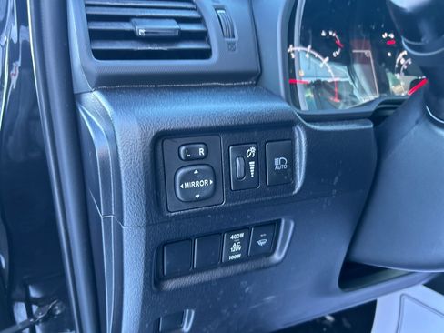 Used 2024 Toyota 4Runner SR5 image 6