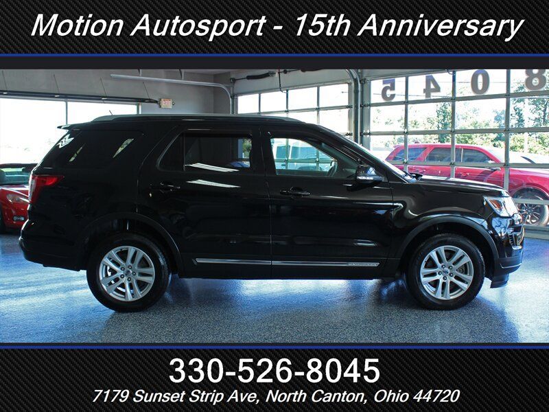 Used 2018 Ford Explorer XLT w/ Equipment Group 201A AWD/4WD image 8