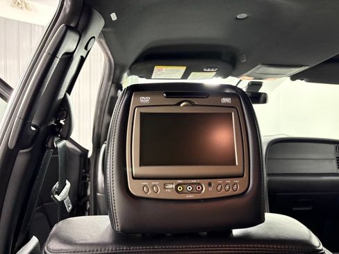 Used 2015 Lincoln Navigator 4WD image 24