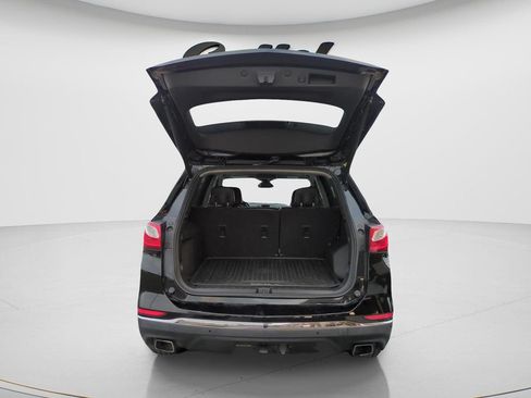 Used 2020 Chevrolet Equinox LT w/ Midnight Edition FWD image 9