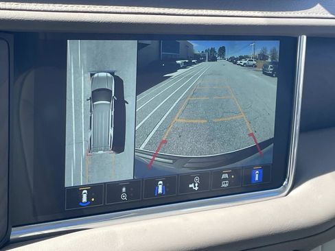 Used 2022 GMC Yukon Denali image 18