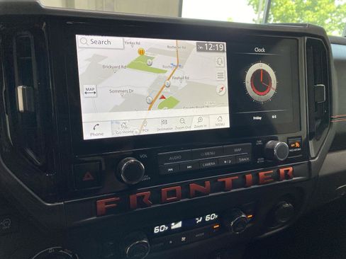 Used 2025 Nissan Frontier PRO-4X w/ Pro Premium Package AWD/4WD image 23