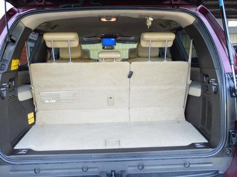 Used 2011 Toyota Sequoia Platinum image 41