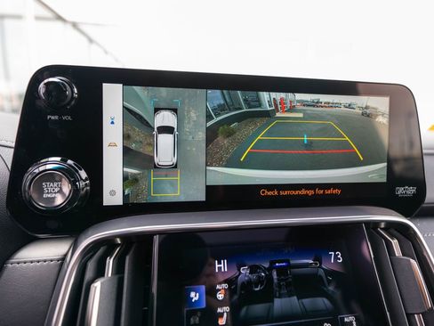 Used 2024 Lexus LX 600 4WD w/ Appearance Package image 40