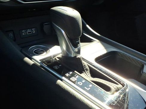 Used 2025 Nissan Sentra SV image 15