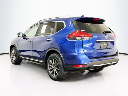 Used 2017 Nissan Rogue SL w/ SL Premium Package AWD/4WD image 5