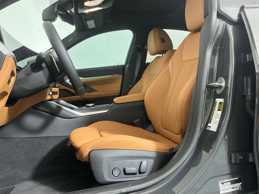 New 2026 BMW 430i w/ M Sport Package RWD image 17