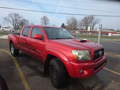 Used 2011 Toyota Tacoma 4x4 Double Cab image 5