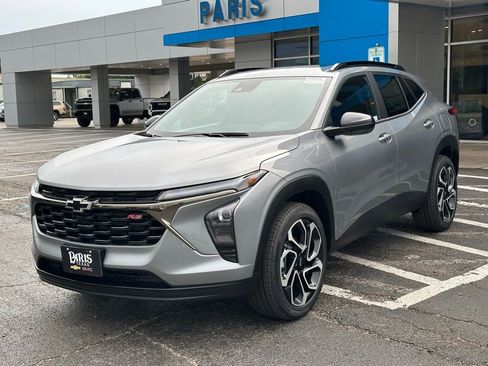 New 2026 Chevrolet Trax RS w/ Sunroof Package image 3