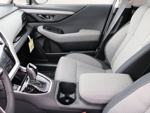 Certified 2025 Subaru Outback Premium w/ Popular Package #1A image 25