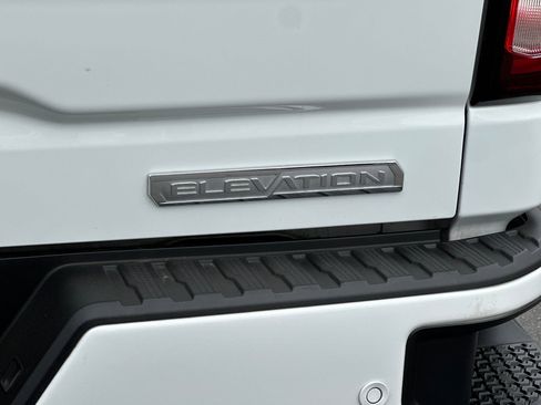 Used 2022 GMC Sierra 1500 Elevation w/ Elevation Premium Package image 37