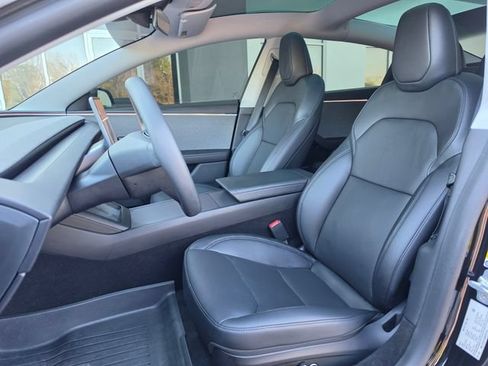 Used 2025 Tesla Model 3 Long Range RWD image 21