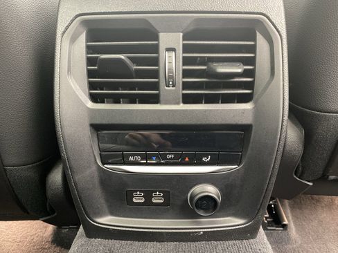 Used 2019 BMW 330i xDrive Sedan w/ Premium Package image 20