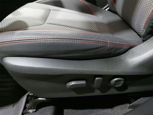 Used 2022 Subaru Forester Sport image 28