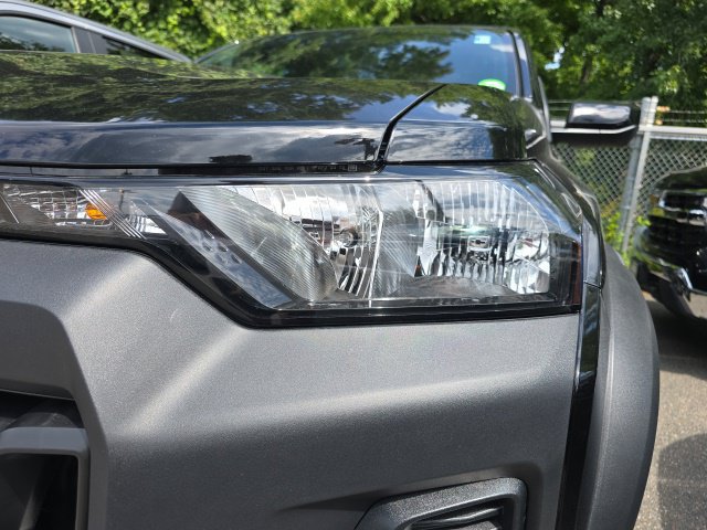 New 2026 Chevrolet Colorado Trail Boss w/ Midnight Edition AWD/4WD image 11