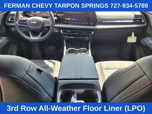 New 2025 Chevrolet Traverse LT w/ LPO, Illumination Package image 18