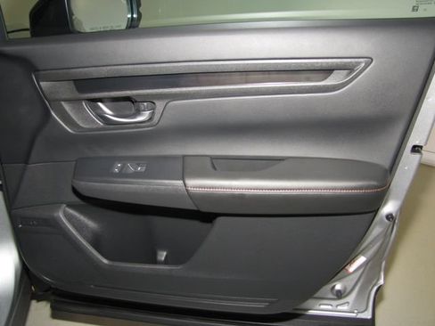 Certified 2025 Honda CR-V Sport-L image 21