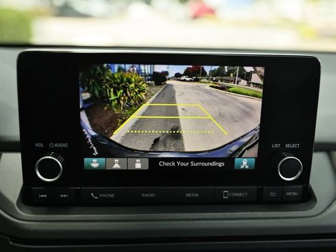 Used 2024 Honda Accord EX image 37