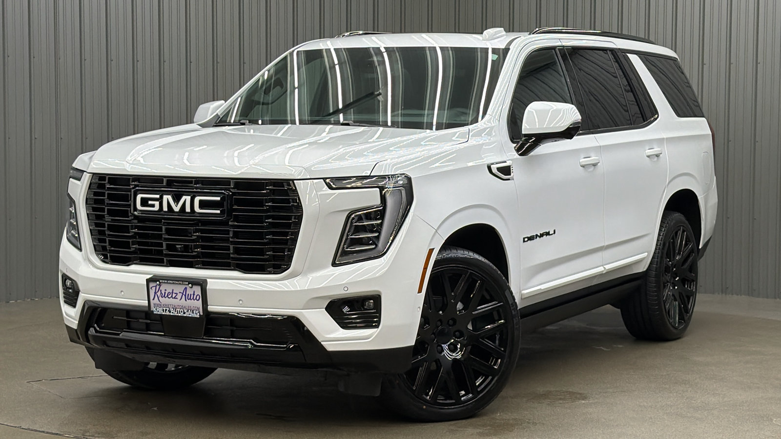 Used 2026 GMC Yukon Denali w/ Sun & Power Step Package AWD/4WD image 1