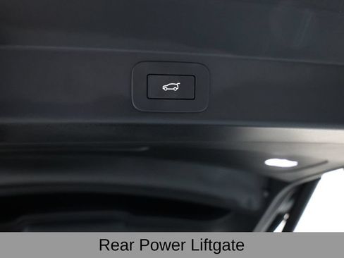 Used 2025 Land Rover Range Rover Sport Dynamic SE AWD/4WD image 46