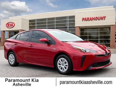Used 2022 Toyota Prius LE