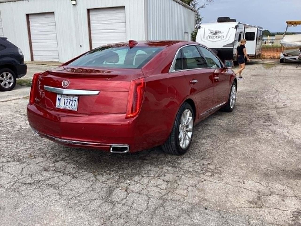 Used 2015 Cadillac XTS Luxury w/ Driver Awareness Package AWD/4WD image 7