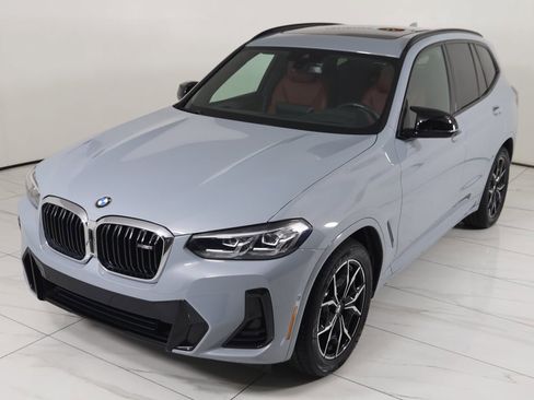 Used 2024 BMW X3 M40i image 28